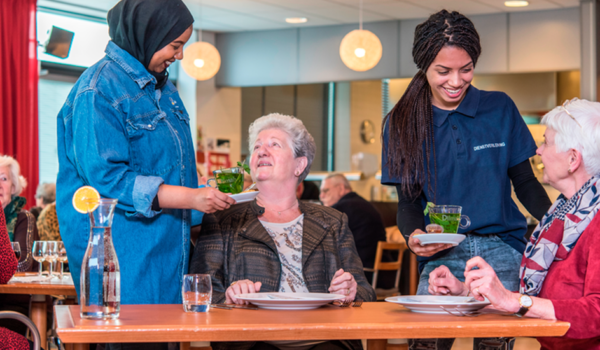 NTI Opleiding Helpende Zorg en Welzijn: Jouw Stap naar een Betekenisvolle Carrière